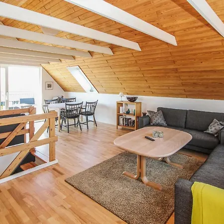 Holiday home 4 Bedroom Lovely In Samso