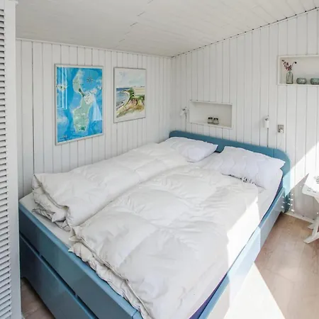 Holiday home 4 Bedroom Lovely In Samso *